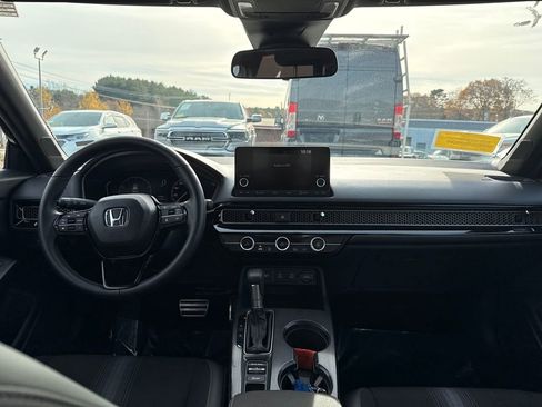 Used 2025 Honda Civic Sport image 18