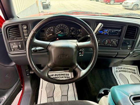 Used 2002 Chevrolet Silverado 1500 LS w/ Off-Road Chassis Pkg AWD/4WD image 17