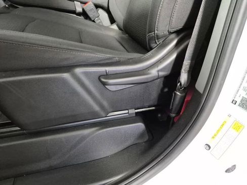 Certified 2024 Chevrolet Silverado 1500 W/T w/ WT Fleet Convenience Package image 15