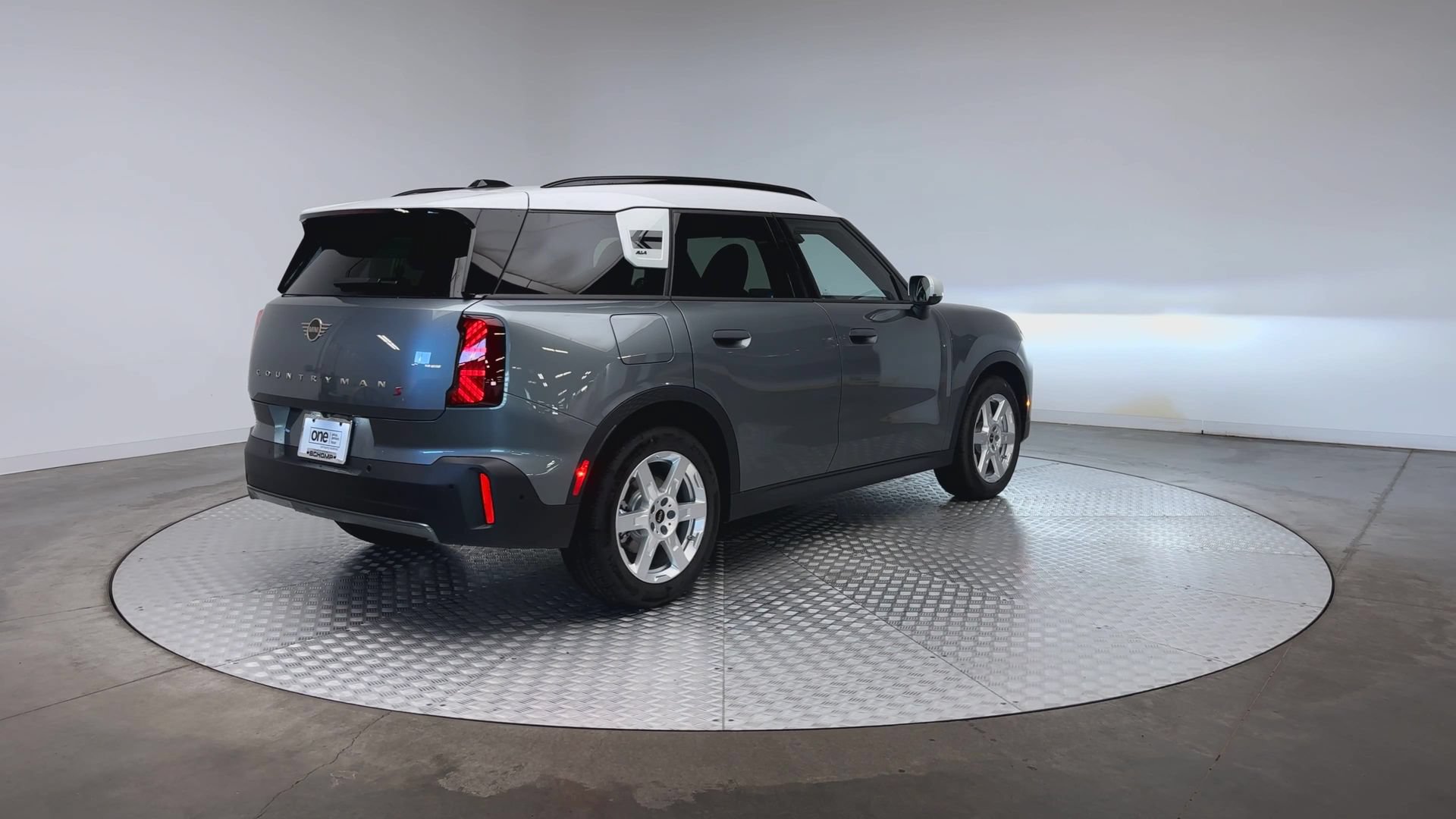 Certified 2027 MINI Cooper Countryman S AWD/4WD image 8