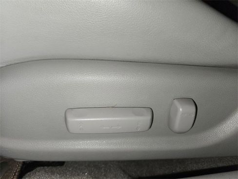 Used 2010 Acura TSX Sedan image 12