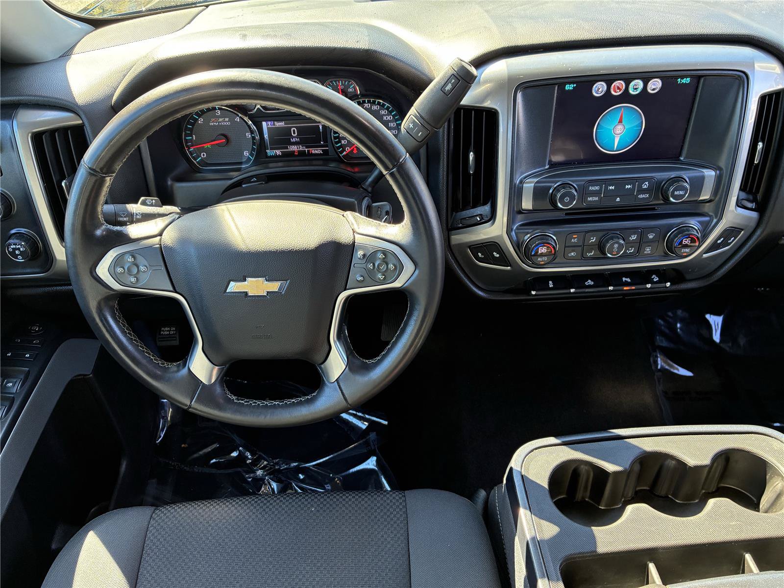 Used 2018 Chevrolet Silverado 1500 LT w/ Midnight Edition AWD/4WD image 21