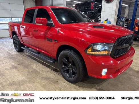 Used 2017 RAM 1500 Sport w/ Convenience Group image 8