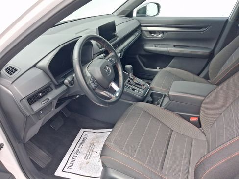 Used 2025 Honda CR-V Sport image 4