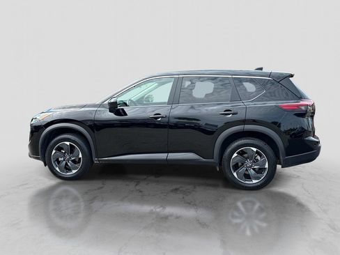 Used 2025 Nissan Rogue SV AWD/4WD image 4