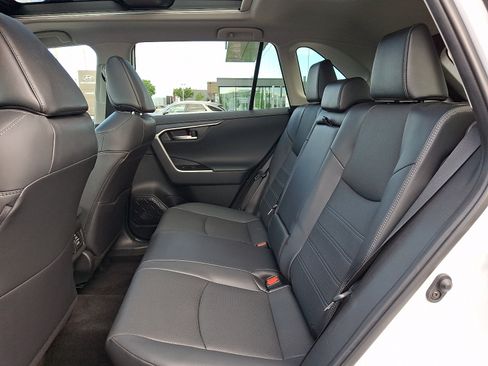 Used 2023 Toyota RAV4 Limited AWD/4WD image 10