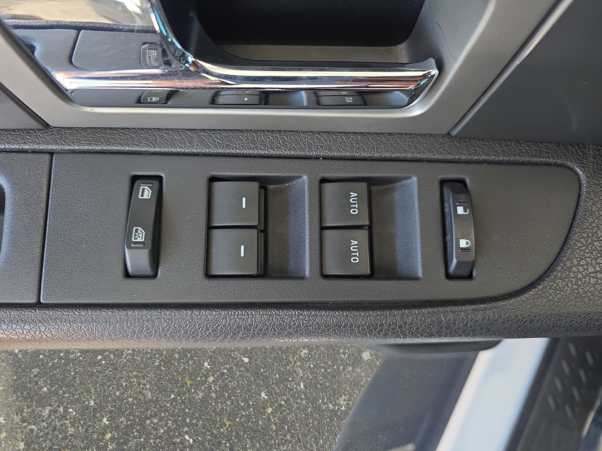 Used 2012 Ford F150 Raptor w/ Raptor Luxury Pkg AWD/4WD image 26