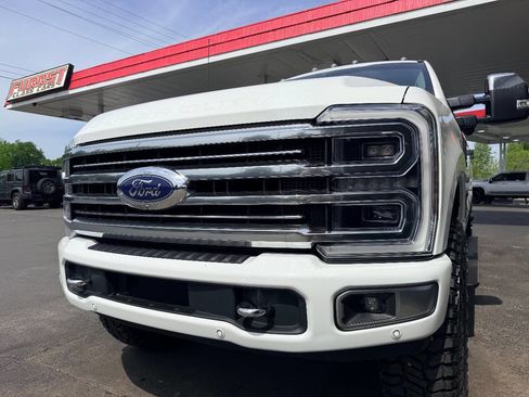 Used 2024 Ford F250 Limited w/ FX4 Off-Road Package image 17