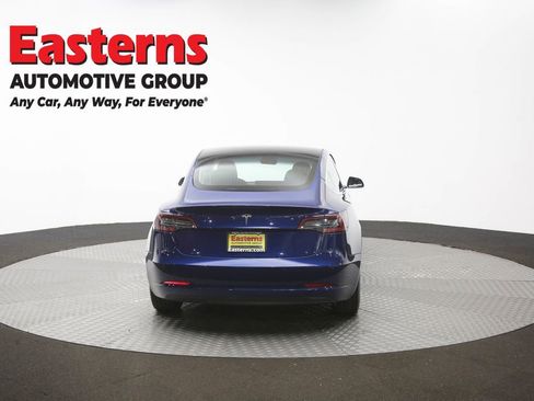 Used 2018 Tesla Model 3 Long Range RWD image 31