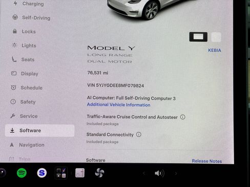 Used 2021 Tesla Model Y Long Range AWD/4WD image 22