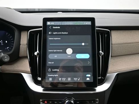 New 2026 Volvo XC90 B6 Ultra w/ Protection Package AWD/4WD image 18