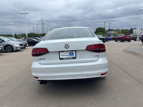 Used 2017 Volkswagen Jetta S FWD image 6