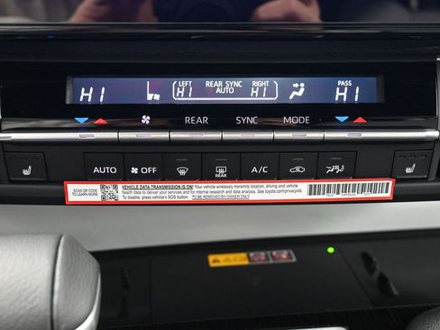 Certified 2026 Toyota Sienna XSE image 22