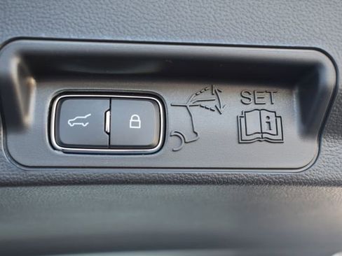 New 2026 Ford Explorer Active w/ Active Comfort Package image 41