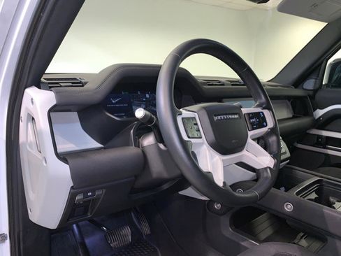 Used 2020 Land Rover Defender 110 S image 15