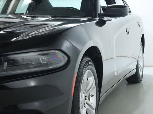 Used 2023 Dodge Charger SXT image 4