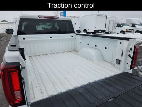 Used 2024 GMC Sierra 1500 SLT image 33