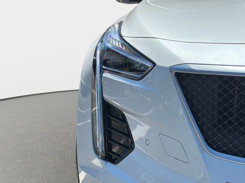 Used 2019 Cadillac CT6 V w/ Driver Assist Package AWD/4WD image 9