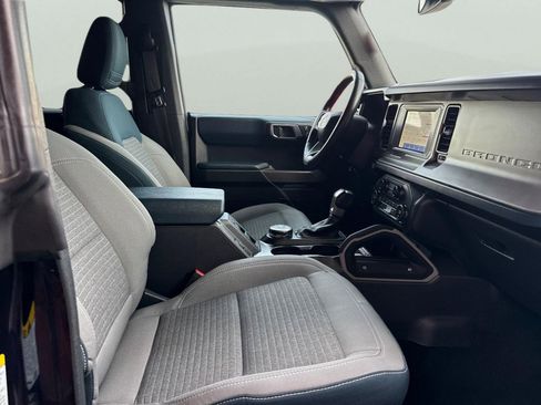 Used 2021 Ford Bronco Outer Banks image 20