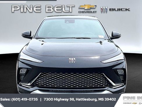 New 2026 Buick Envista Avenir FWD image 3