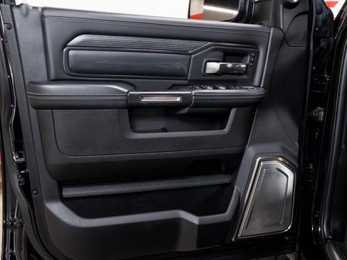 Used 2020 RAM 2500 Limited image 25