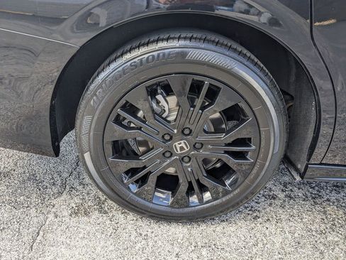 Used 2025 Honda Odyssey Sport-L image 34