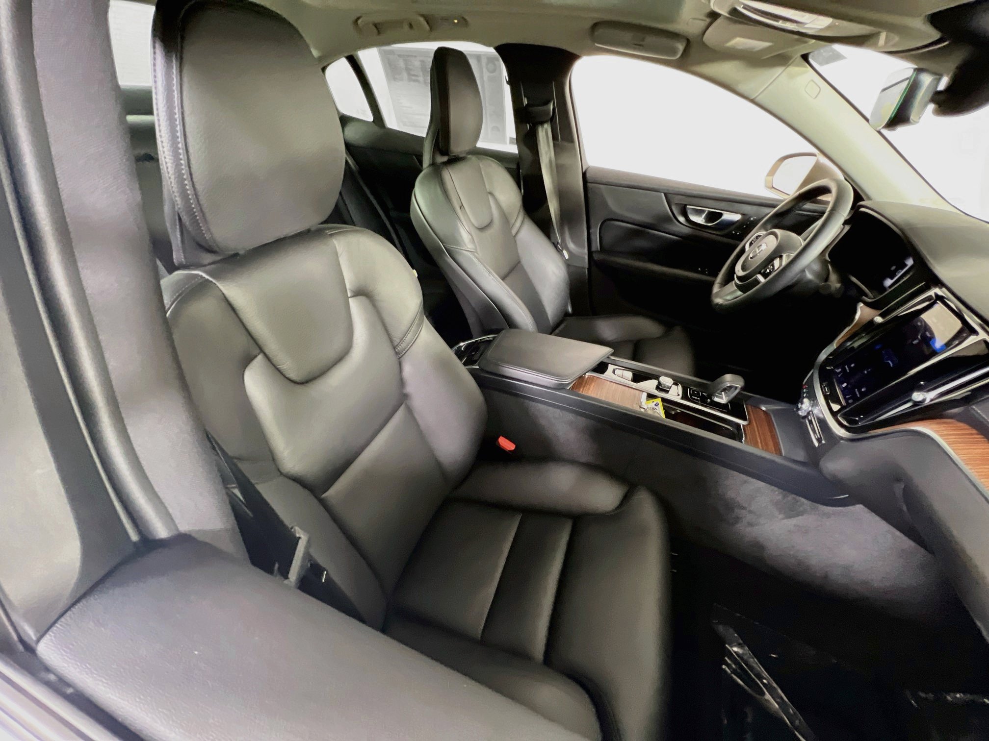Used 2023 Volvo S60 B5 Ultimate AWD/4WD image 28