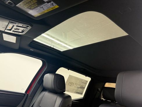 New 2026 Toyota Tundra Platinum AWD/4WD image 19