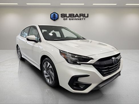 Used 2025 Subaru Legacy Limited w/ Tech Package #2 AWD/4WD image 7