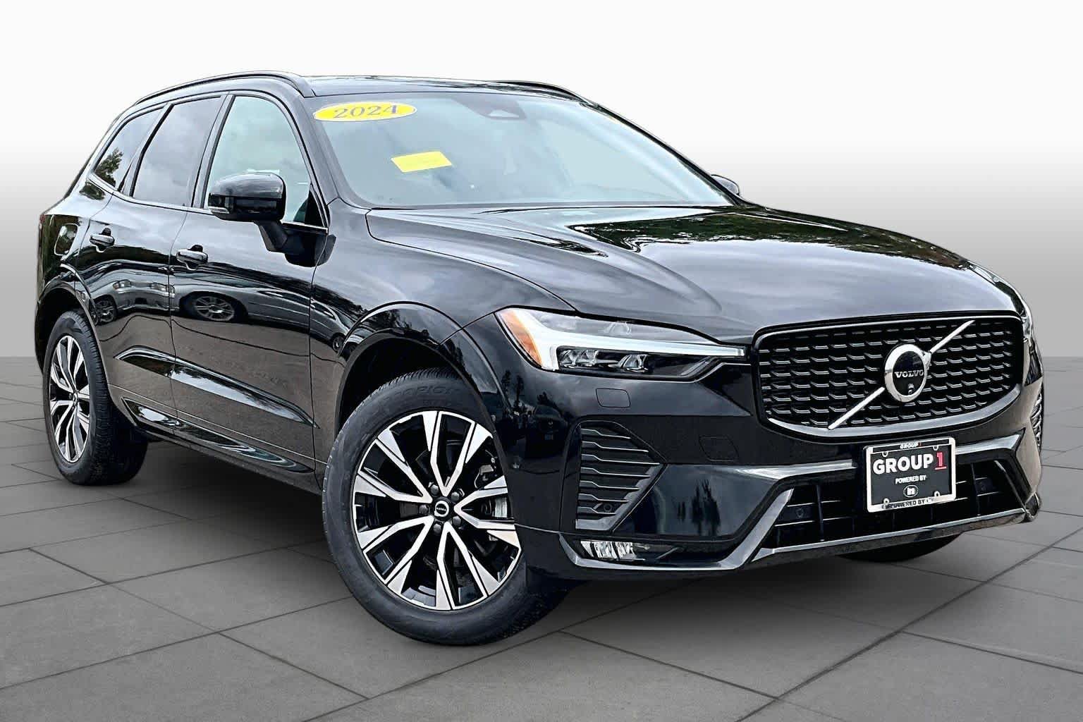 Used 2024 Volvo XC60 B5 Plus w/ Climate Package AWD/4WD image 3