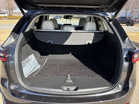 New 2025 MAZDA CX-5 AWD 2.5 S w/ Preferred Package image 7