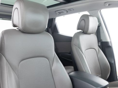 Used 2017 Hyundai Santa Fe Sport AWD/4WD image 26