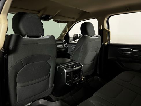 Used 2020 RAM 1500 Big Horn image 23