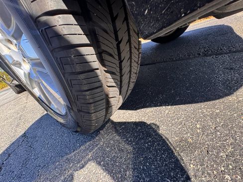 Used 2017 Toyota Sienna Limited Premium image 14