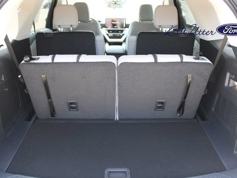 New 2026 Ford Explorer Active w/ Active Comfort Package RWD image 6