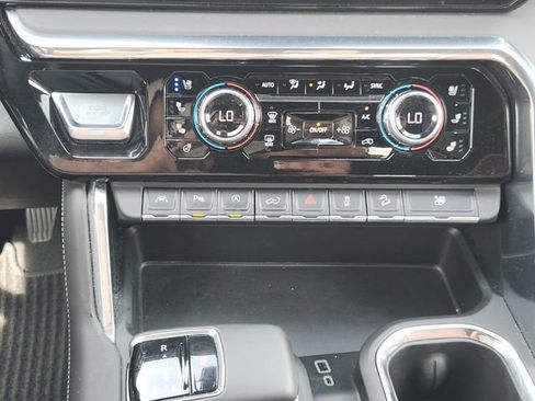 Used 2024 GMC Sierra 1500 Denali Ultimate AWD/4WD image 15