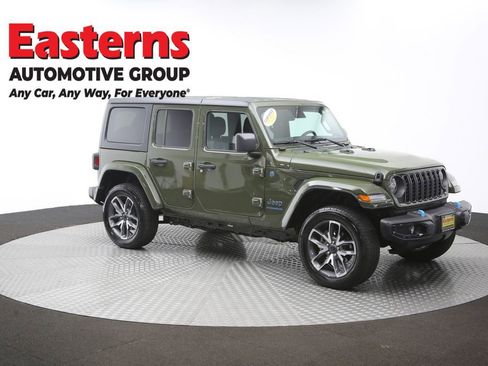 Used 2024 Jeep Wrangler Unlimited AWD/4WD image 48