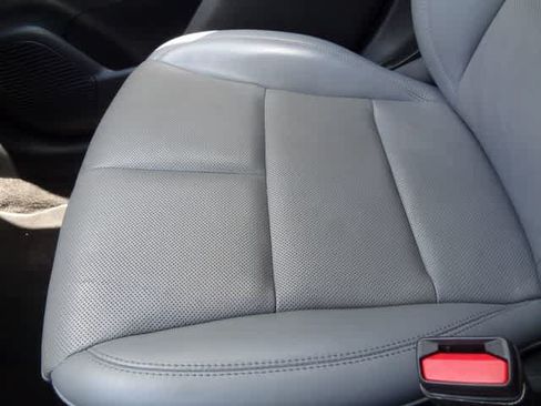 Used 2022 Lincoln Corsair AWD w/ Premium Package image 34