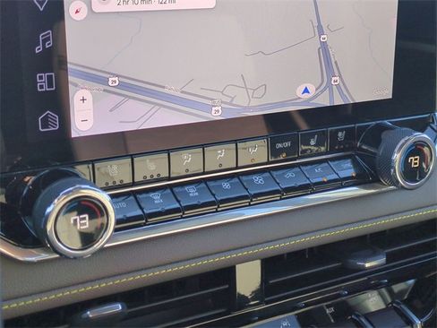 Used 2026 Chevrolet Colorado ZR2 w/ Technology Package image 19