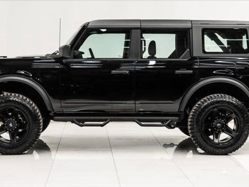 Used 2025 Ford Bronco Summertime image 18