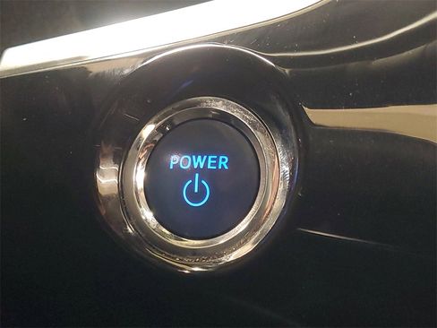 Used 2019 Toyota Prius Limited image 30