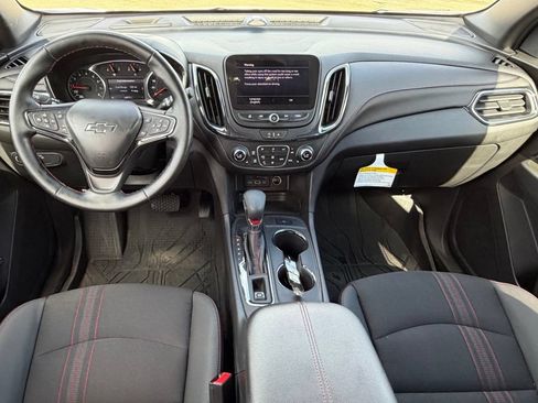 Used 2024 Chevrolet Equinox RS FWD image 12