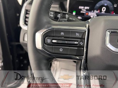Used 2025 GMC Acadia Elevation FWD image 53