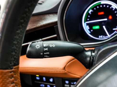 Used 2019 Toyota Avalon Limited w/ Advanced Safety Package FWD image 37