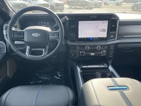 New 2026 Ford F250 Platinum AWD/4WD image 4