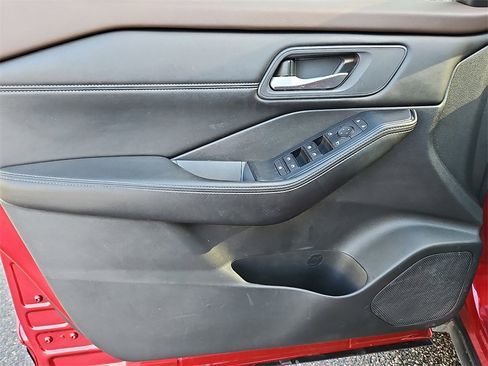 Certified 2023 Nissan Rogue SV w/ SV Premium Package image 14