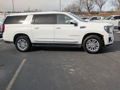 Used 2024 GMC Yukon XL SLT image 10