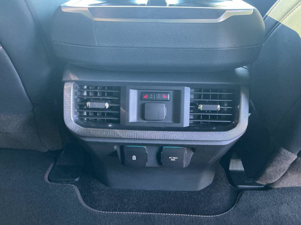 Used 2022 Ford F150 Platinum w/ Equipment Group 701A High AWD/4WD image 13