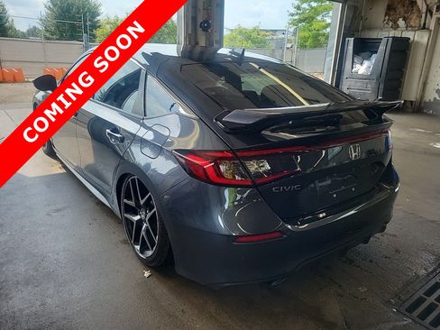 Used 2022 Honda Civic Sport Touring image 3