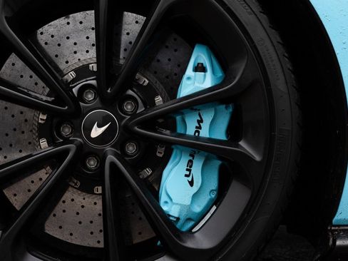 Used 2019 McLaren 570S Spider image 4